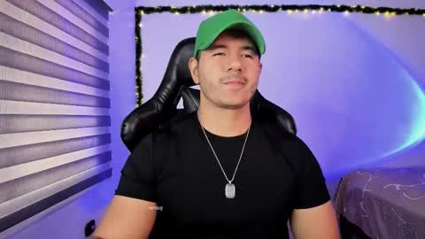 Snapshot of ransoj chatting on 03-04-26, 03:18 Jonas online show from 03-04-26, 03:18