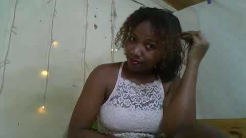 Snapshot of rantamarie chatting on 04-15-26, 07:04 Rantamarie online show from 04-15-26, 07:04