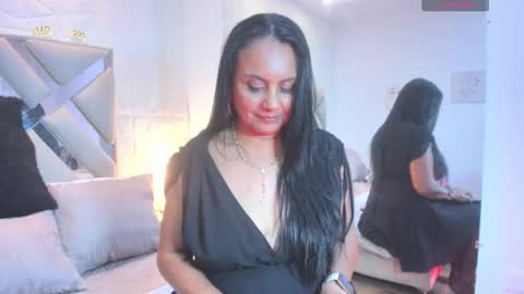 Raquel Moore  online show from 09-23-25, 11:41