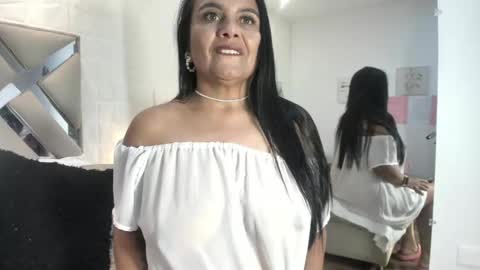 Raquel Moore  online show from 02-12-26, 12:38