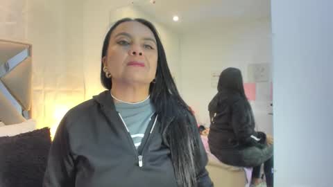 Raquel Moore  online show from 03-09-26, 12:42