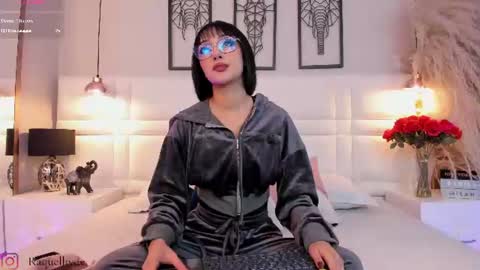 raquel Hyde online show from 06-21-26, 12:30