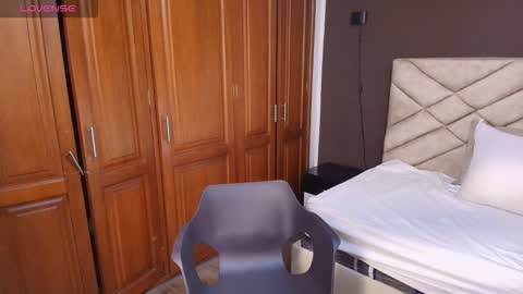 Raquel online show from 01-10-26, 12:07