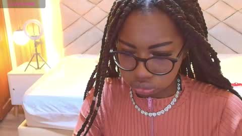 Raquel online show from 03-23-26, 11:58