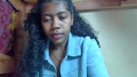 Snapshot of rasoaa chatting on 05-24-26, 05:23 Rasoaa online show from 05-24-26, 05:23