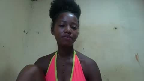 Snapshot of rasoanirinaa chatting on 03-01-26, 04:25 rasoanirinaa online show from 03-01-26, 04:25