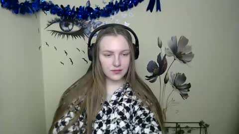 raspberry0101 online show from 01-07-25, 02:08