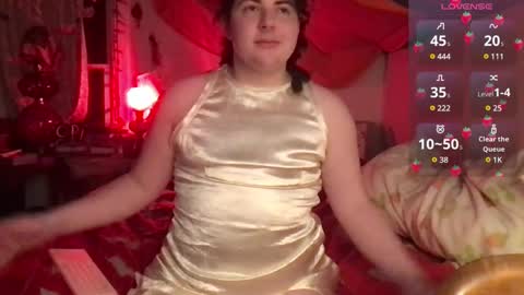 Snapshot of raspberrytommy chatting on 02-13-25, 03:07 Tommy online show from 02-13-25, 03:07