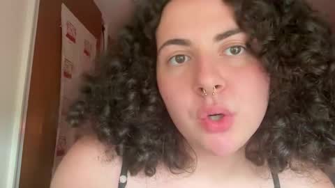 Snapshot of raspberrytommy chatting on 09-30-25, 03:50 Tommy online show from 09-30-25, 03:50