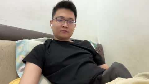 Snapshot of ratedepic17 chatting on 02-17-25, 07:21 randomnaut online show from 02-17-25, 07:21