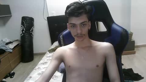 Snapshot of ratlean21 chatting on 12-16-24, 04:55 ratlean21 online show from 12-16-24, 04:55