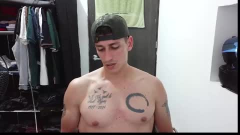 Snapshot of raul240335 chatting on 05-15-26, 02:40 Raul online show from 05-15-26, 02:40