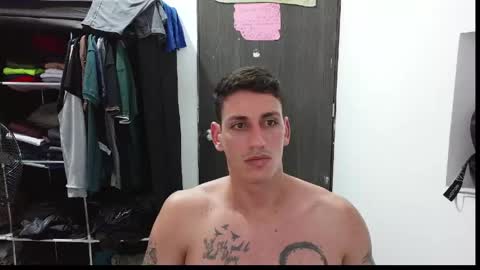 Snapshot of raul240335 chatting on 05-18-26, 12:18 Raul online show from 05-18-26, 12:18