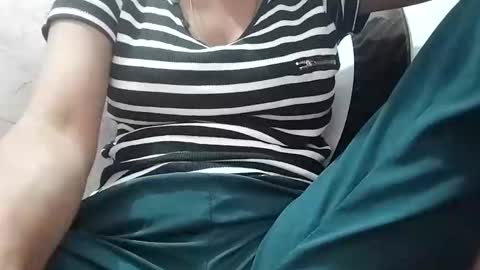 Snapshot of rava_sexy chatting on 10-08-25, 11:41 rava_sexy online show from 10-08-25, 11:41