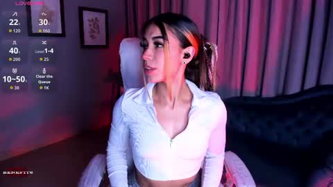 Snapshot of raven_dooll chatting on 07-12-26, 01:35 Raven online show from 07-12-26, 01:35