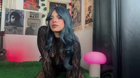 raven  online show from 10-17-25, 01:53