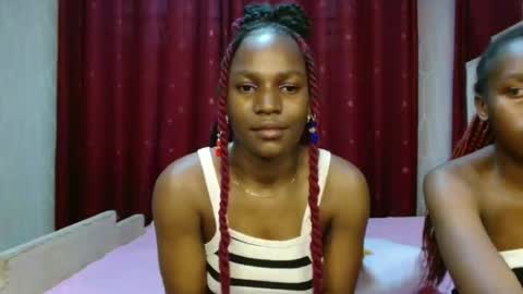 Snapshot of raven_luxe chatting on 02-21-26, 06:36 Raven online show from 02-21-26, 06:36