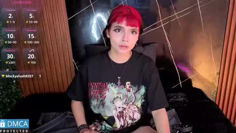 raven_rox_ online show from 12-20-25, 02:29