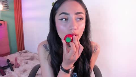 raven_smith_ online show from 02-17-26, 02:41