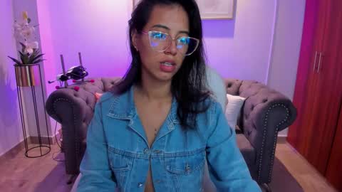 Raven online show from 09-18-25, 03:19