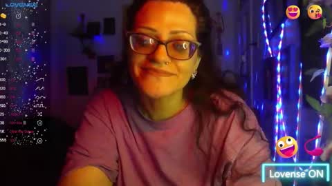 Snapshot of ravenandsin chatting on 12-04-25, 11:57 Raven online show from 12-04-25, 11:57