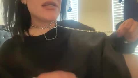 Raven Ray online show from 02-16-26, 07:54