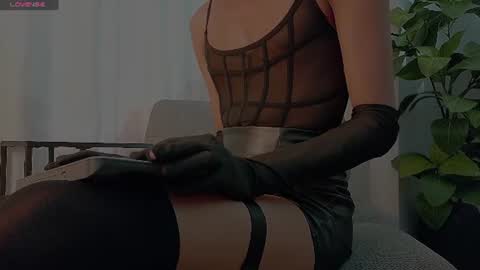 Raven Sinclair online show from 07-16-26, 02:06