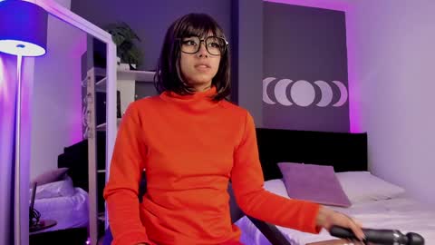 Raven Witch online show from 02-02-25, 12:09