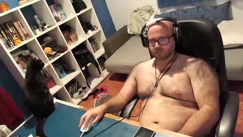 ravingr3d3 online show from 10-14-25, 11:05