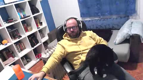 ravingr3d3 online show from 11-30-25, 10:03