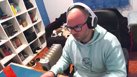 Snapshot of ravingr3d3 chatting on 12-21-25, 10:50 ravingr3d3 online show from 12-21-25, 10:50