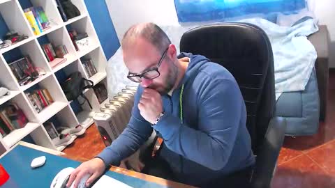 Snapshot of ravingr3d3 chatting on 01-09-26, 09:01 ravingr3d3 online show from 01-09-26, 09:01