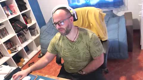 ravingr3d3 online show from 03-12-26, 09:59