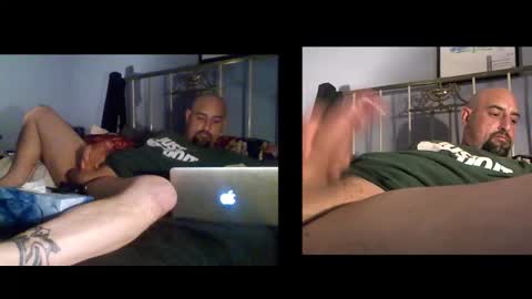 Snapshot of rawdillz121 chatting on 11-22-25, 06:29 Down under guy online show from 11-22-25, 06:29