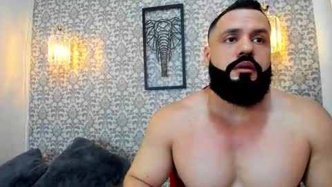 Snapshot of rawmathews chatting on 10-10-25, 01:48 rawmathews online show from 10-10-25, 01:48