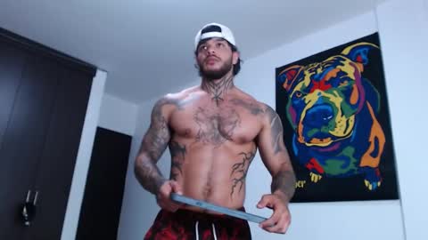 Ray Coopers online show from 02-22-26, 01:07