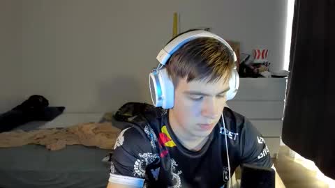 Ray online show from 09-17-25, 09:55