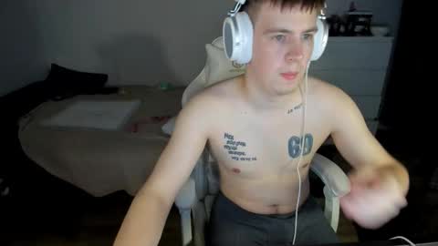 Ray online show from 10-02-25, 02:18