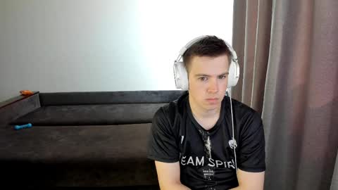 Ray online show from 04-10-26, 08:30