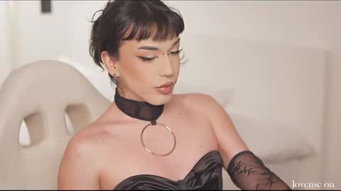 Rayvens online show from 03-04-26, 03:29