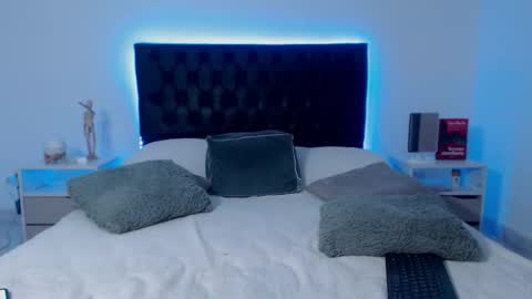 Ray online show from 12-14-25, 11:09