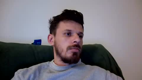 Snapshot of rayann27 chatting on 06-13-26, 01:58 rayan online show from 06-13-26, 01:58