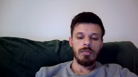 Snapshot of rayann27 chatting on 06-17-26, 08:43 rayan online show from 06-17-26, 08:43