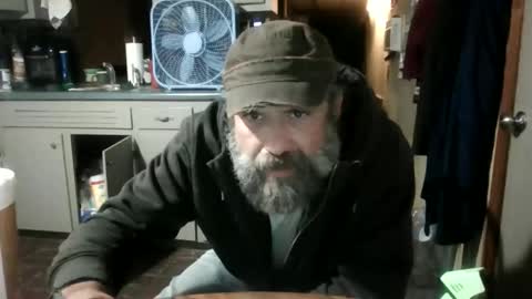 raybob252000 online show from 11-17-25, 05:41