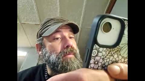 raybob252000 online show from 12-01-25, 06:13