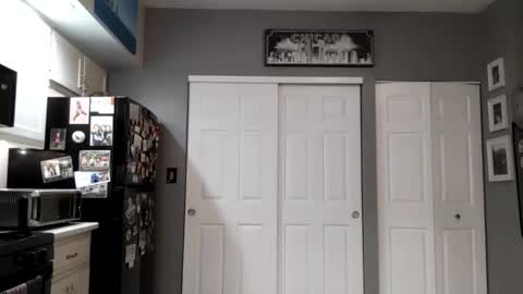 Snapshot of rayneonme1225 chatting on 10-07-25, 11:57 rayneonme1225 online show from 10-07-25, 11:57