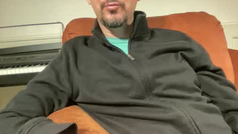 Snapshot of rayos789 chatting on 06-03-26, 03:31 rayos789 online show from 06-03-26, 03:31