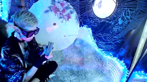  Yrriel Strife Candy-Demon Caveboy mr. Cringe   online show from 12-26-24, 03:20