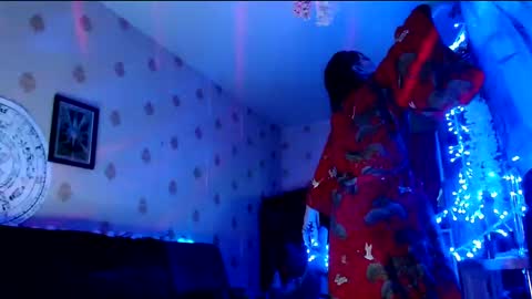 Snapshot of raziel_haze chatting on 02-03-25, 11:36 Yrriel Strife Candy-Demon Caveboy mr. Cringe online show from 02-03-25, 11:36