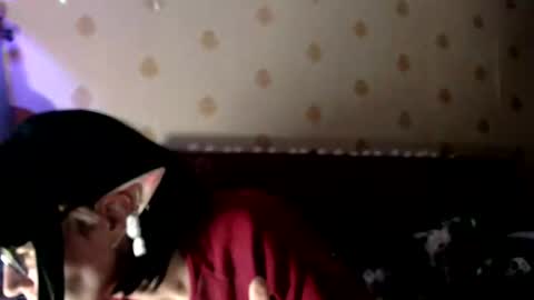 Snapshot of raziel_haze chatting on 02-13-25, 07:24 Yrriel Strife Candy-Demon Caveboy mr. Cringe online show from 02-13-25, 07:24